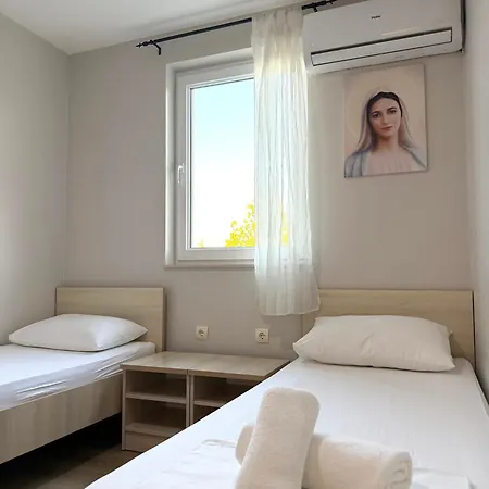 Laura - Međugorje